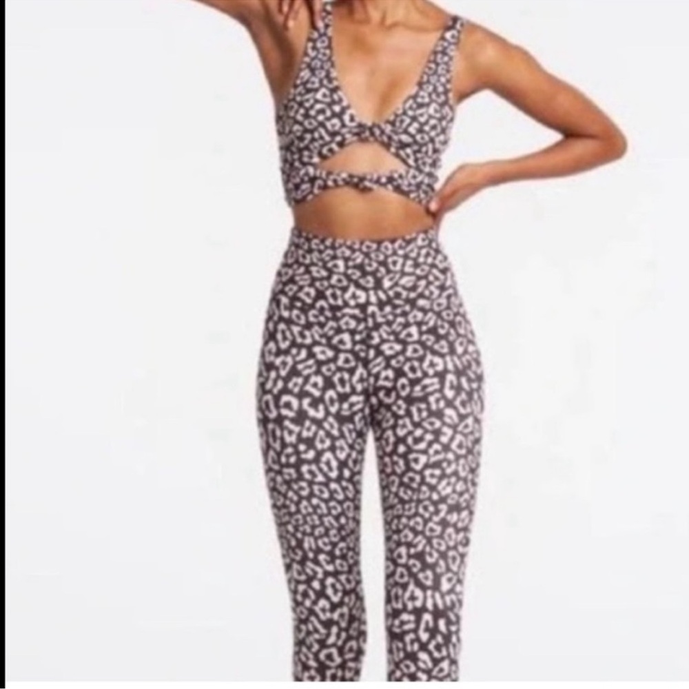 Beach Riot Black and White Leopard Print activewear set size M